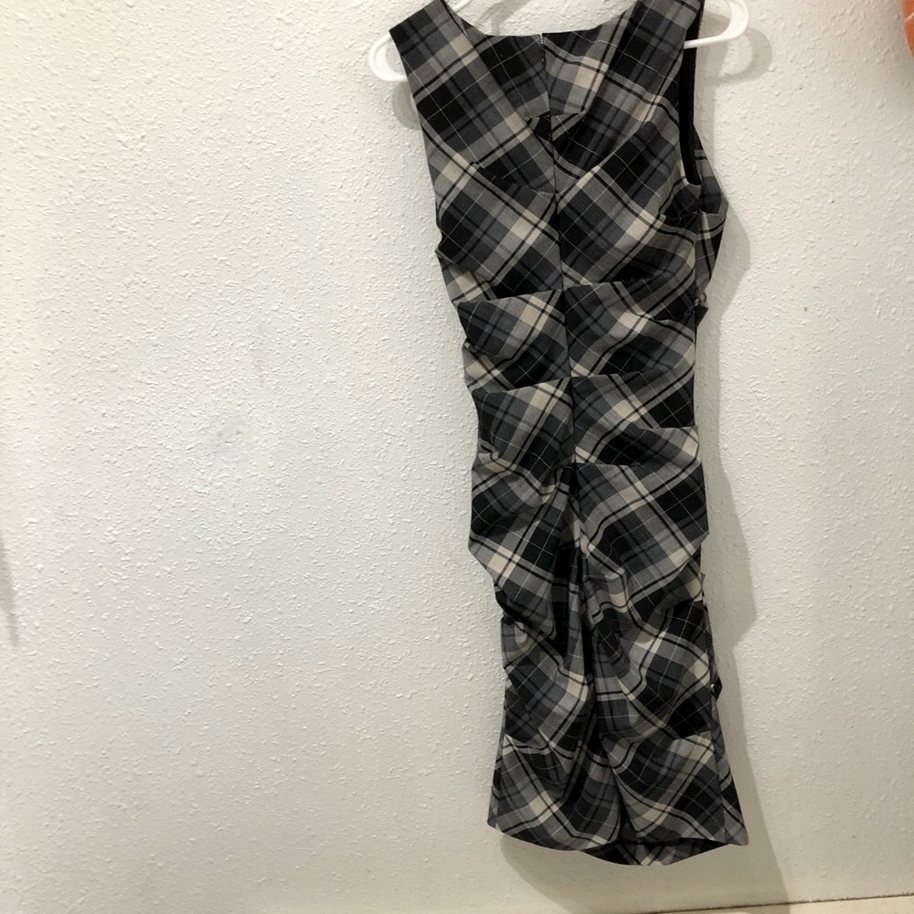 Form-fitting Plaid Dress